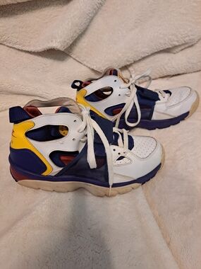 Nike Huarache Air Trainer Kids White, Navy & Yellow High-Top Sneakers